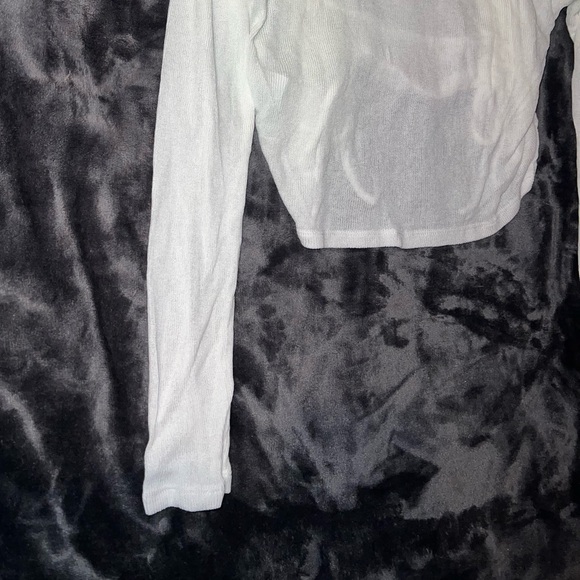 Princess Polly Zoey Sheer Top Size 2 - Picture 13 of 16